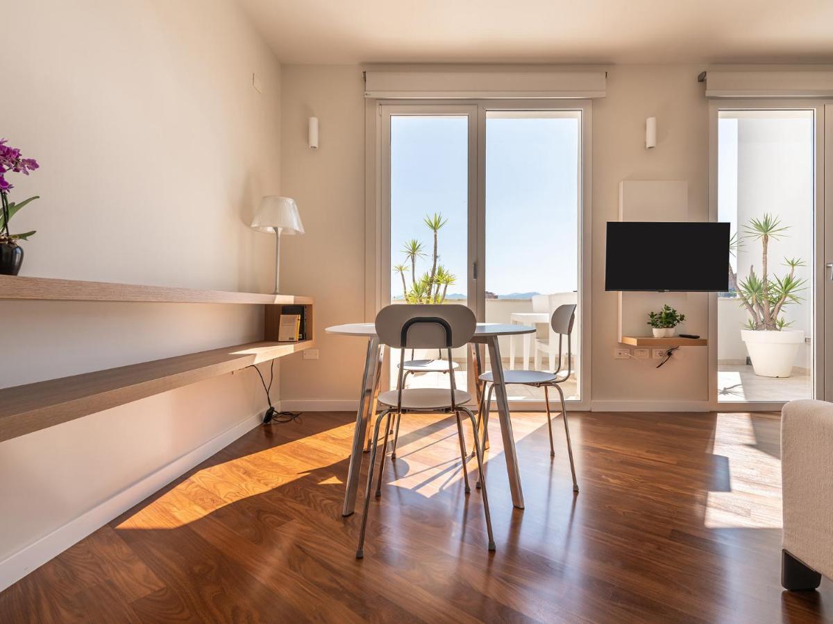 Apartamento Penthouse Center Cagliari Exterior foto